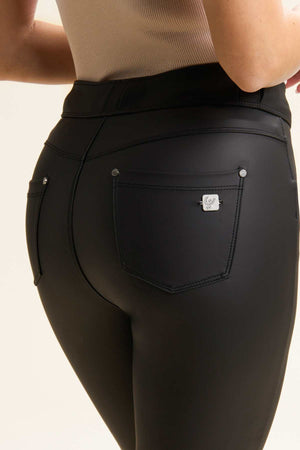 Freddy N.O.W black faux leather regular waist ankle trousers – view 7