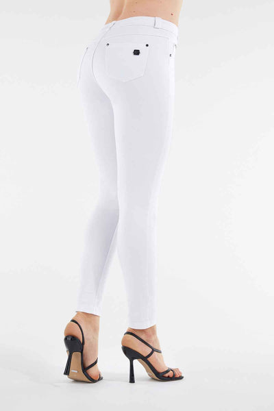 white NOW Freddy Jeans